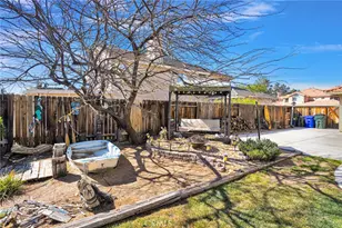 19149 San Jacinto Way, Apple Valley, CA 92308 - Photo 38