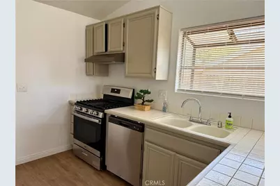 14118 Rosewood Drive, Hesperia, CA 92344 - Photo 6