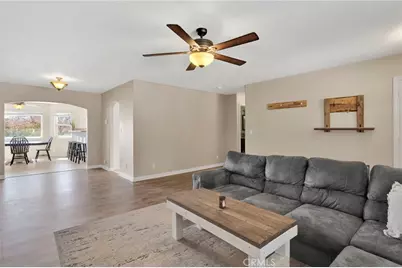 16783 Mission, Hesperia, CA 92345 - Photo 12