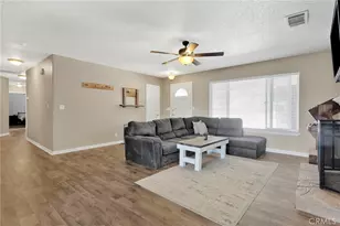 16783 Mission, Hesperia, CA 92345 - Photo 8