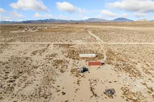 37023 Rabbit Springs Rd, Lucerne Valley, CA 92356 - Photo 2