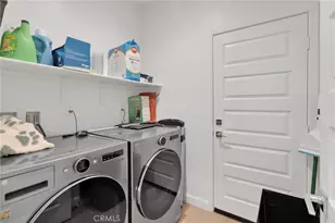 13056 Lancaster, Hesperia, CA 92344 - Photo 18