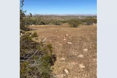 5437 Davis Way, Yucca Valley, CA 92284 - Photo 10