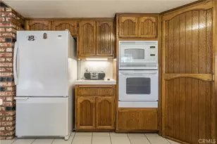 7040 Kenyon Ave, Hesperia, CA 92345 - Photo 18