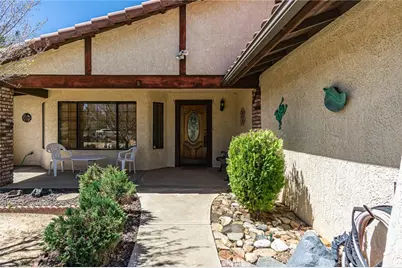 7040 Kenyon Avenue, Hesperia, CA 92345 - Photo 2