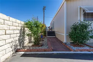 14411 Palmdale Rd, Victorville, CA 92392 - Photo 36