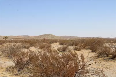 18 Ac Lessing Avenue, Adelanto, CA 92301 - Photo 16