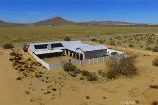 17389 Central Rd, Apple Valley, CA 92307 - Photo 4