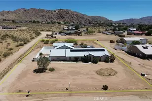 17389 Central Rd, Apple Valley, CA 92307 - Photo 6