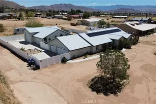 17389 Central Rd, Apple Valley, CA 92307 - Photo 8