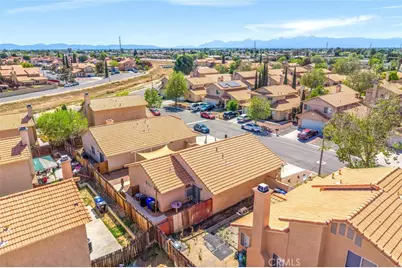 12441 Datewood, Victorville, CA 92395 - Photo 32