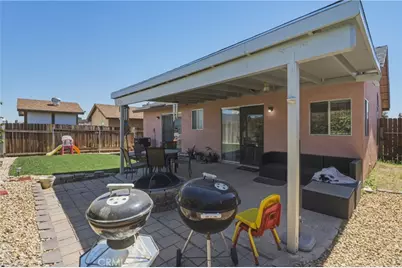 13886 San Gorgonio, Victorville, CA 92392 - Photo 16
