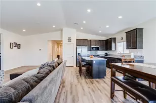 11856 Calenda Ct, Victorville, CA 92392 - Photo 14