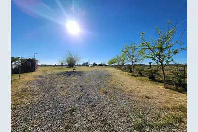 11391 Johnson, Phelan, CA 92371 - Photo 4