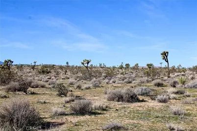 40 Ac La Brisa Drive, Yucca Valley, CA 92284 - Photo 10