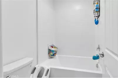 2692 Half  Dome Court, Jurupa Valley, CA 92309 - Photo 46