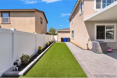 2692 Half  Dome Court, Jurupa Valley, CA 92309 - Photo 58