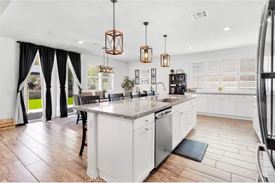 2692 Half  Dome Court, Jurupa Valley, CA 92309 - Photo 16