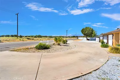 17258 Ranchero, Hesperia, CA 92345 - Photo 32