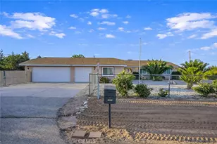 7914 Victor Ave, Hesperia, CA 92345 - Photo 8