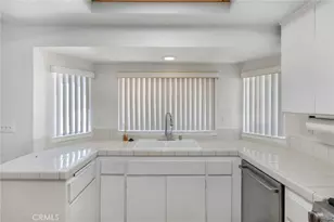 15155 Apache, Apple Valley, CA 92307 - Photo 10