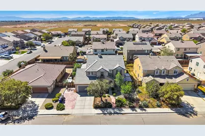 12655 Verano, Victorville, CA 92392 - Photo 32