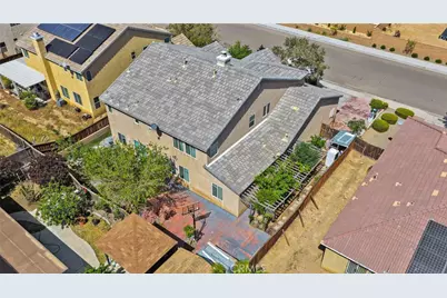 12655 Verano, Victorville, CA 92392 - Photo 30