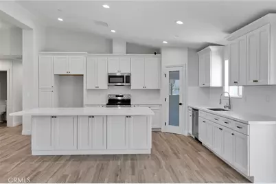 9432 Wasco, Hesperia, CA 92345 - Photo 6