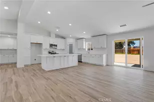 9432 Wasco, Hesperia, CA 92345 - Photo 4