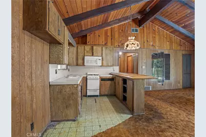 1155 Chateau, Crestline, CA 92325 - Photo 4