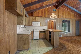 1155 Chateau, Crestline, CA 92325 - Photo 4