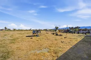 12601 Nandina, Phelan, CA 92371 - Photo 32