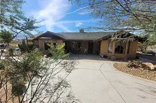 23677 Cahuilla, Apple Valley, CA 92307 - Photo 2