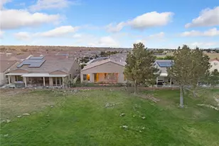 19255 Castana St, Apple Valley, CA 92308 - Photo 6