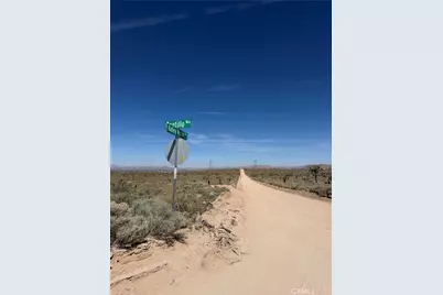 1 Japatul Rd, Apple Valley, CA 92308 - Photo 10