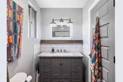 12885 Golf Course Drive, Victorville, CA 92395 - Photo 18