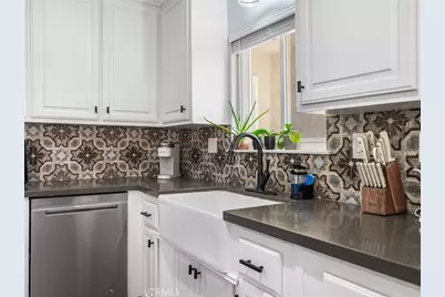 12885 Golf Course Drive, Victorville, CA 92395 - Photo 10