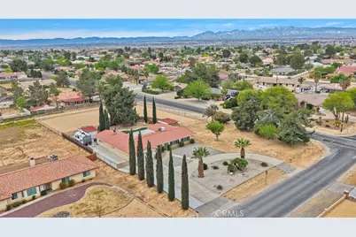 20115 Shoshonee, Apple Valley, CA 92307 - Photo 54