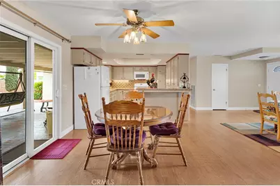 20115 Shoshonee, Apple Valley, CA 92307 - Photo 12