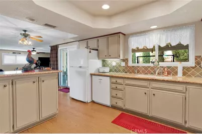 20115 Shoshonee, Apple Valley, CA 92307 - Photo 14