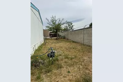 11420 Lee Avenue #36, Adelanto, CA 92301 - Photo 24