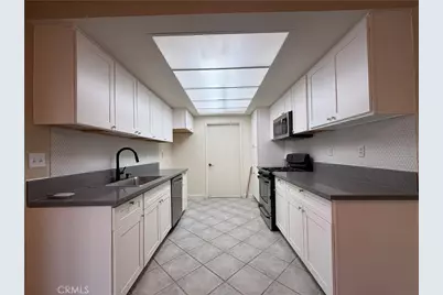 21011 Teton, Apple Valley, CA 92308 - Photo 4