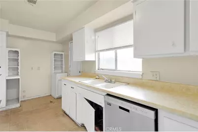 18190 Hiawatha Road, Apple Valley, CA 92307 - Photo 16