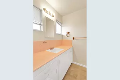 18190 Hiawatha Road, Apple Valley, CA 92307 - Photo 30