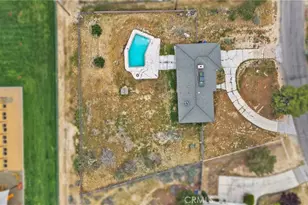 18190 Hiawatha Rd, Apple Valley, CA 92307 - Photo 2