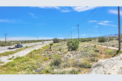 209 Highway 138, Pinon Hills, CA 92372 - Photo 2
