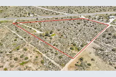 209 Highway 138, Pinon Hills, CA 92372 - Photo 6