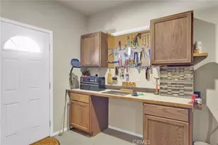 31542 Spinel, Lucerne Valley, CA 92356 - Photo 18