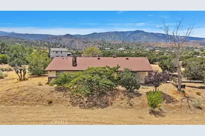 8970 Silver Rock, Pinon Hills, CA 92372 - Photo 46