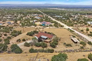 8970 Silver Rock, Pinon Hills, CA 92372 - Photo 44
